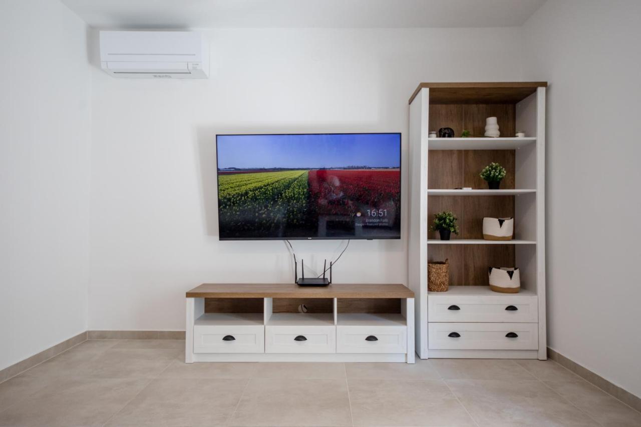 Banjol Peaceful Haven Near The Sea-Apartments Torlak Rab מראה חיצוני תמונה