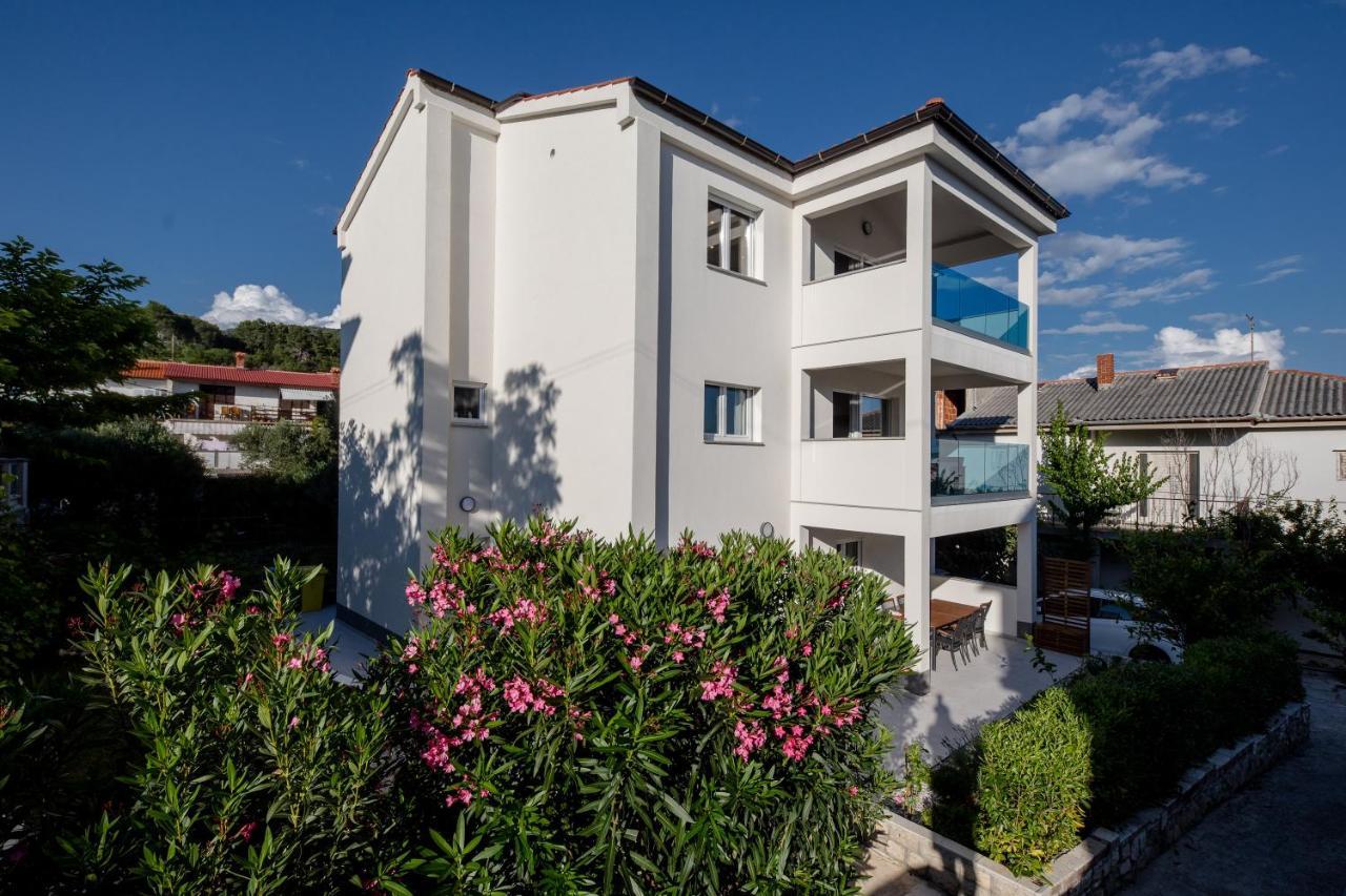 Banjol Peaceful Haven Near The Sea-Apartments Torlak Rab מראה חיצוני תמונה